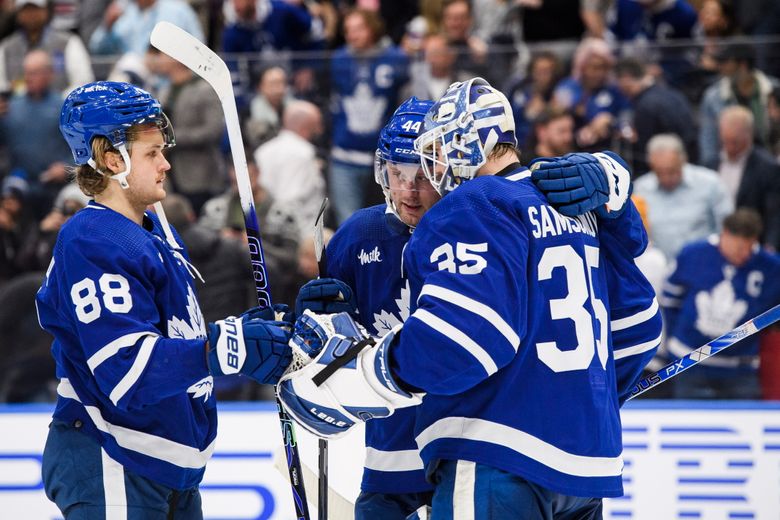 The Best Toronto Maple Leafs Goalie Masks of the Modern Era - Page 5