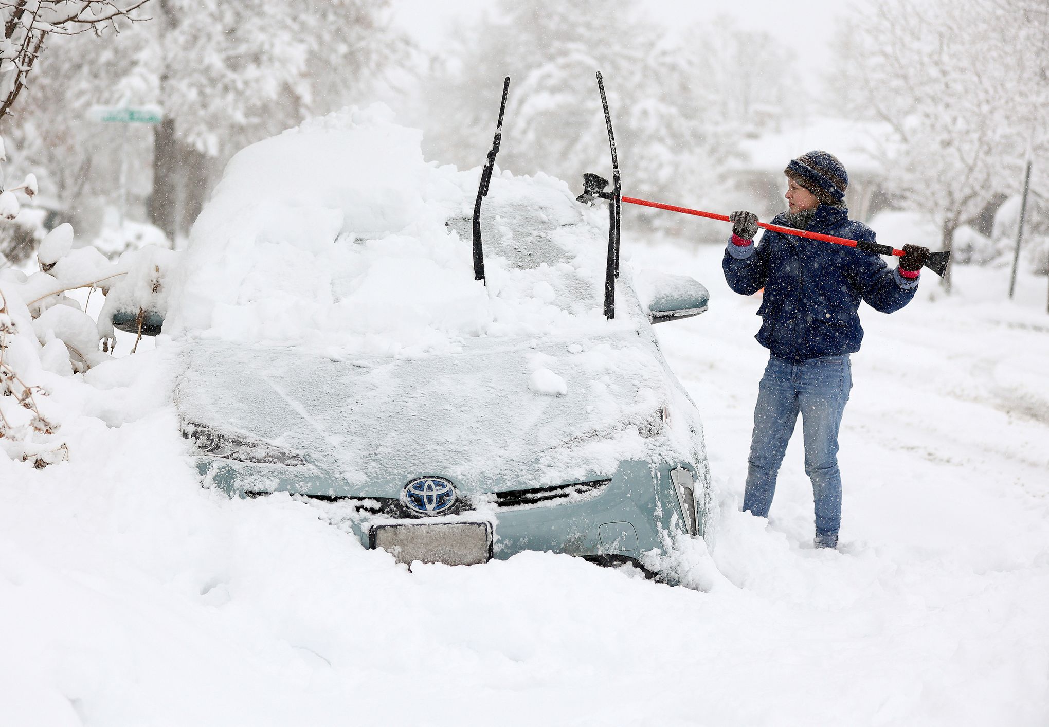 https://images.seattletimes.com/wp-content/uploads/2023/02/urnpublicidap.org183370d37a30a93b7187a2927c9c7e57Winter_Storm_54569.jpg?d=2040x1414