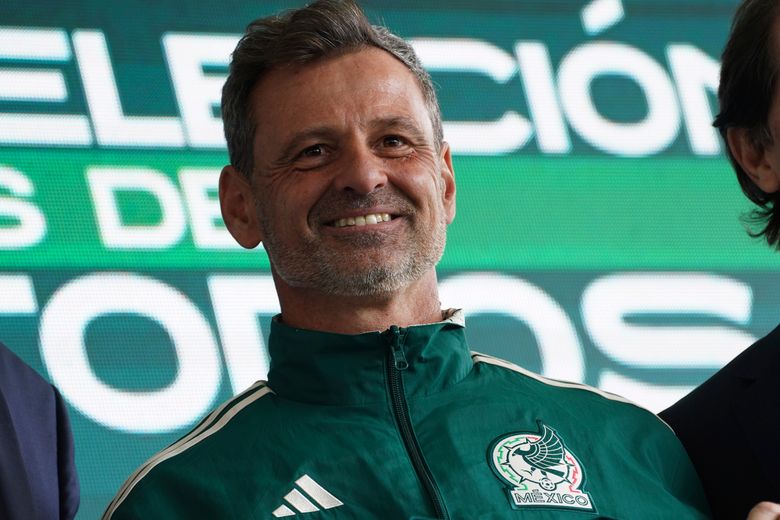 Mexico turns to new national team soccer coach Diego Cocca | The Seattle  Times