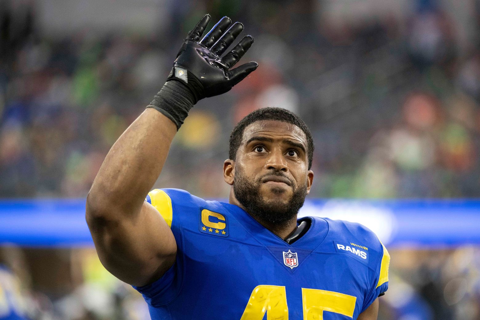 AP source: Rams parting ways with LB Wagner | The Seattle Times