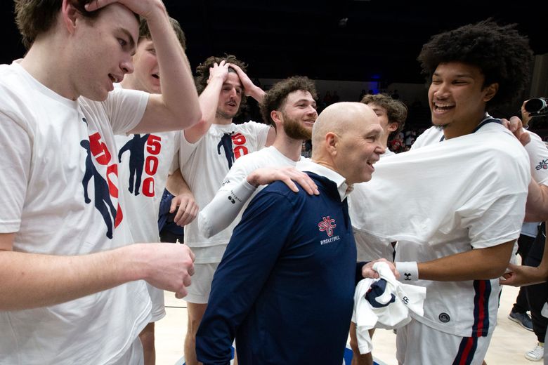 Bennett earns 500th win as No. 18 Saint Mary's beats USF | The Seattle Times