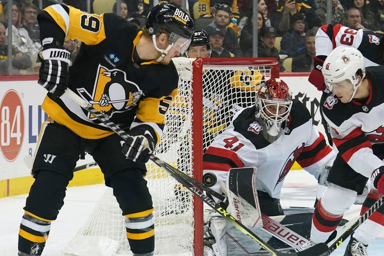 Video: Sidney Crosby Makes NHL History vs the New Jersey Devils