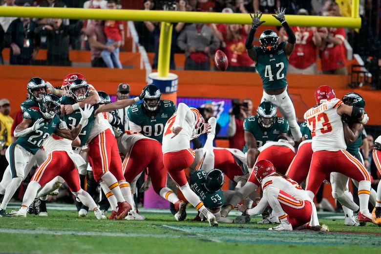 Super Bowl: Kansas City Chiefs Beat Philadelphia Eagles 38-35 - Bloomberg