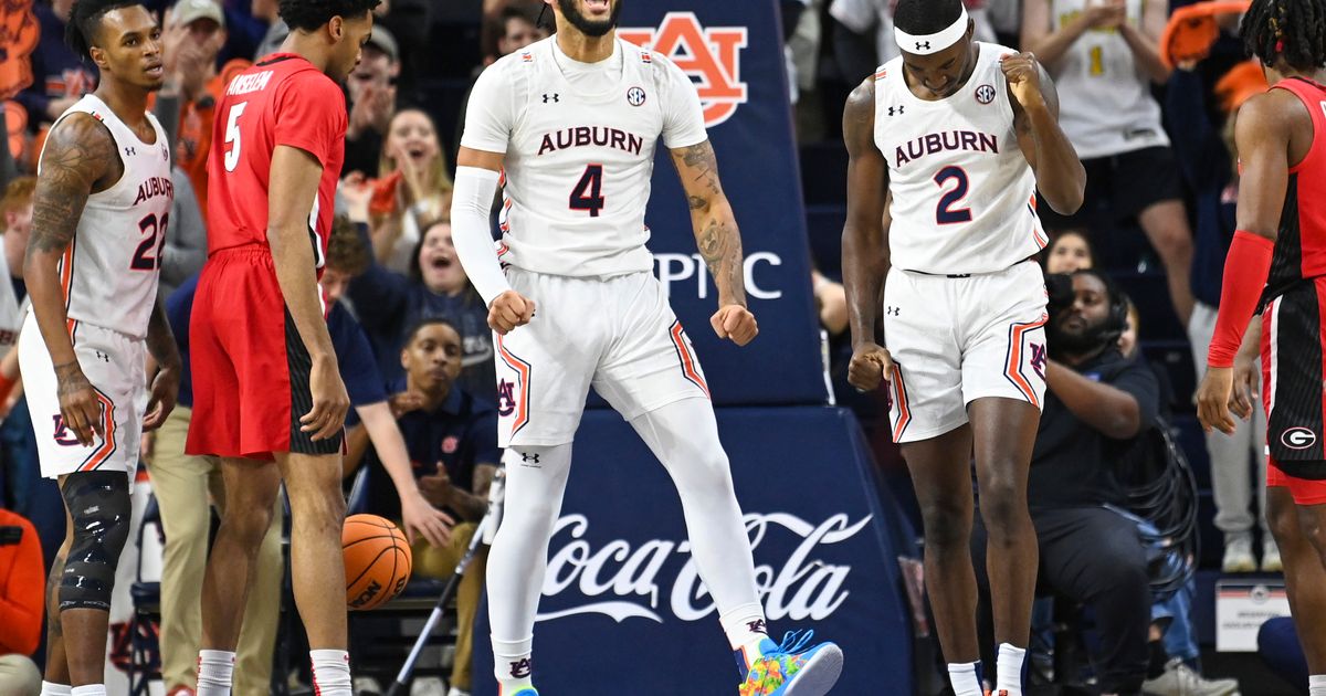 Broome has 19 points, 18 boards, No. 25 Auburn beats The