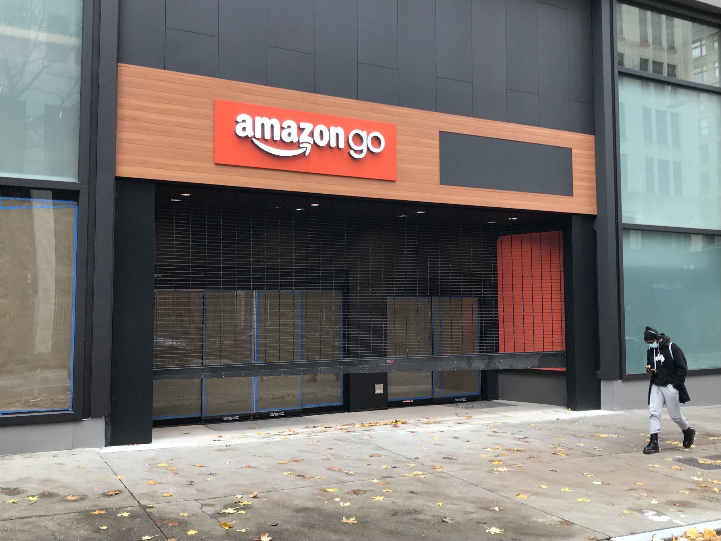 Amazon shutters some convenience stores including 2 in Seattle