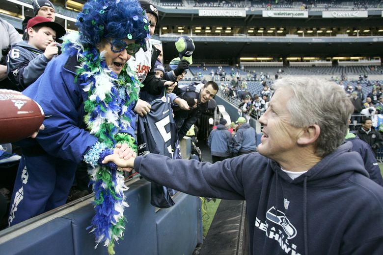 Ultimate Seahawks fan Mama Blue is fighting pancreatic cancer