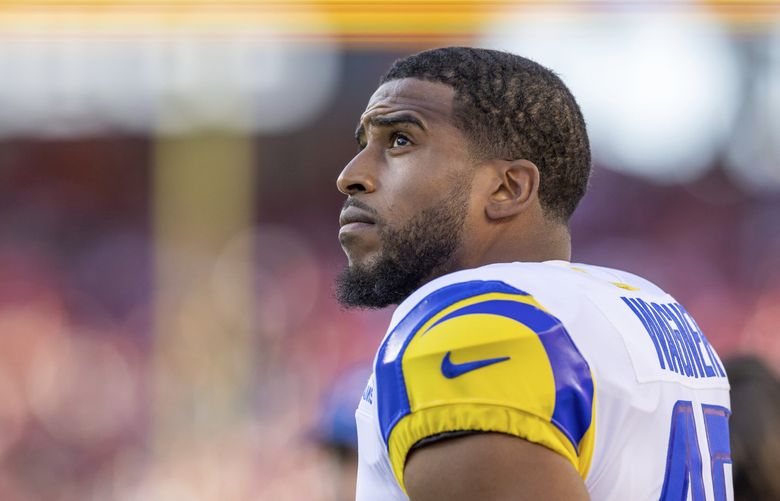Linebacker Bobby Wagner returning to Seahawks after year with Rams