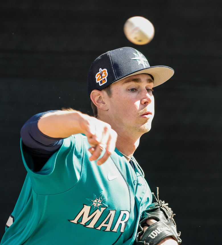 First Look at Robbie Ray Throwing Bullpens With Seattle Mariners + Views  From Spring Training 