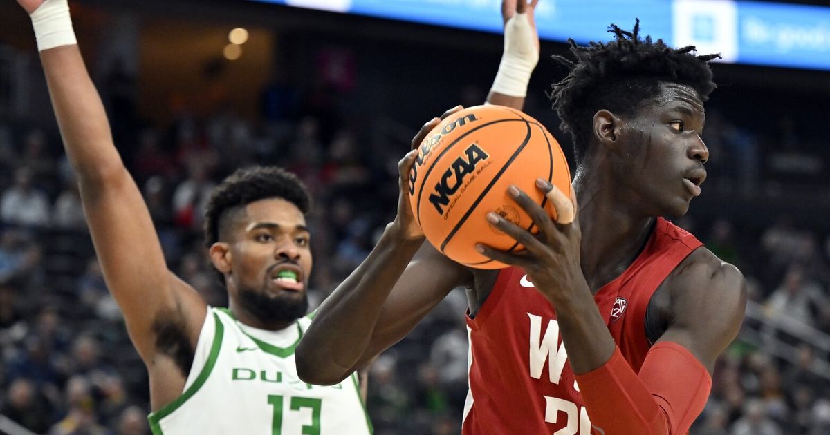 Photo of WSU men overcome huge deficit but falter late in Pac-12 tournament loss to Oregon