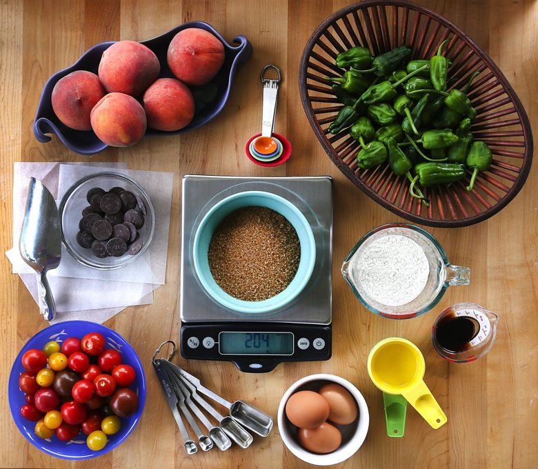 How to Use a Food Scale to Weigh Ingredients - Pastry Chef Online