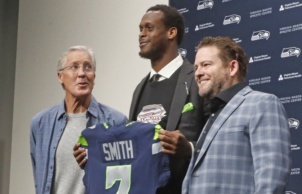 Geno Smith contract extension gets update from John Schneider