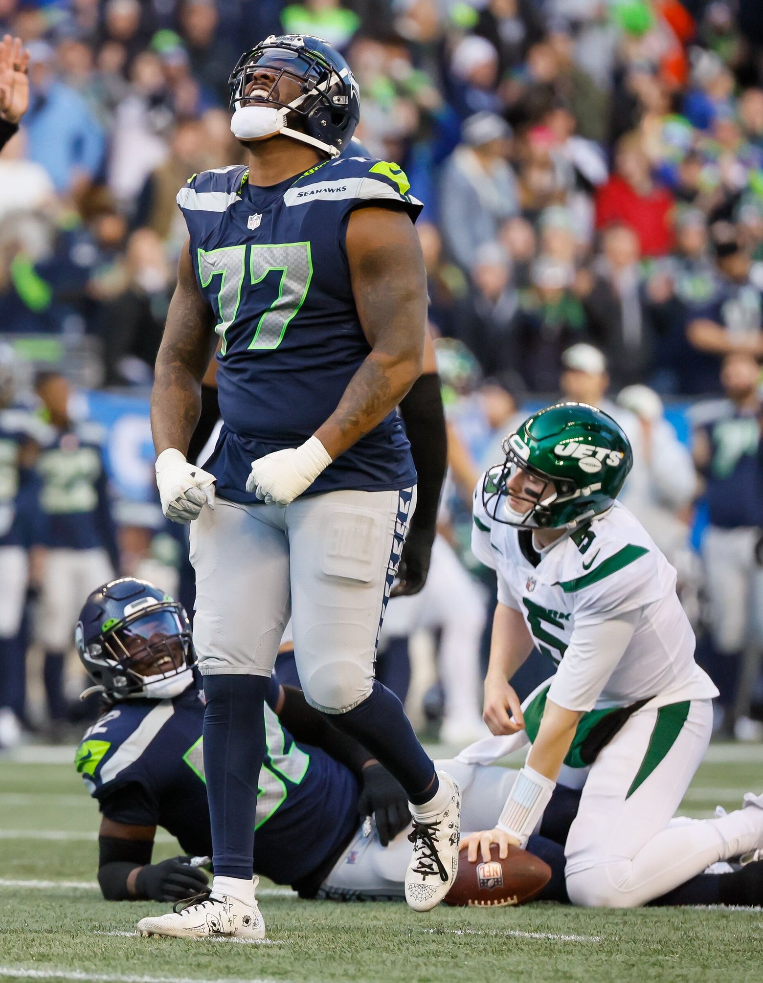 Quinton Jefferson excited to face old team, but 'new' Seahawks