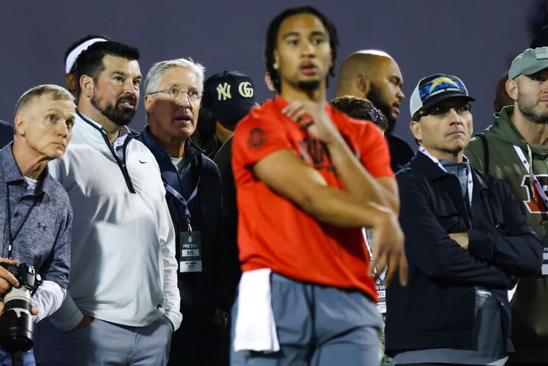 Seahawks staff with CJ STROUD. : r/Seahawks