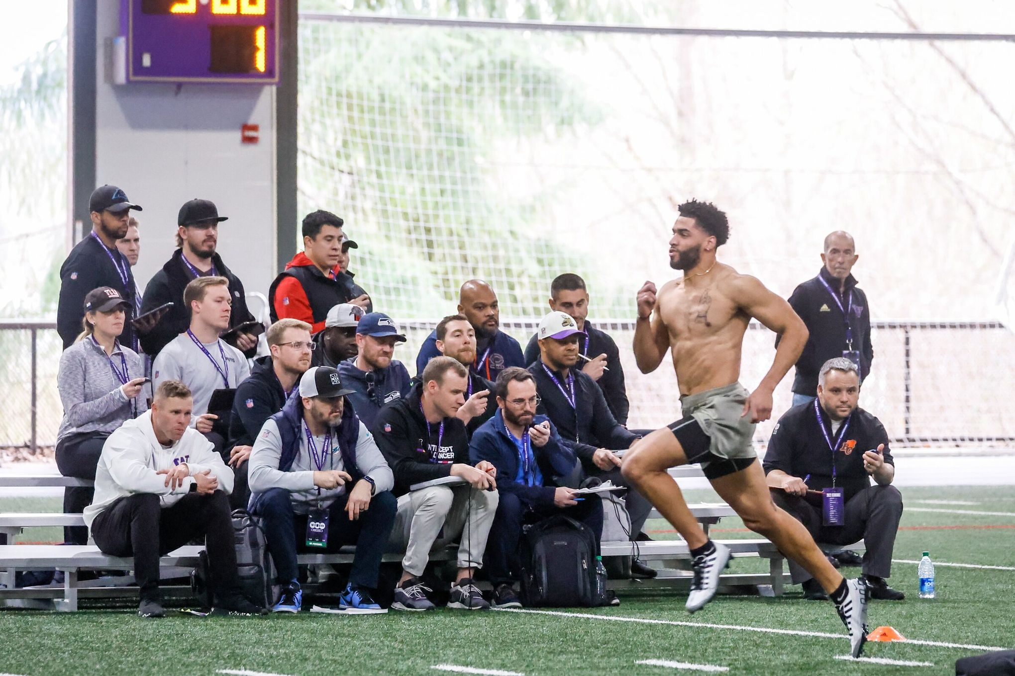 Former UW safety (and new father) Alex Cook brought multiple new beginnings  to Huskies' pro day