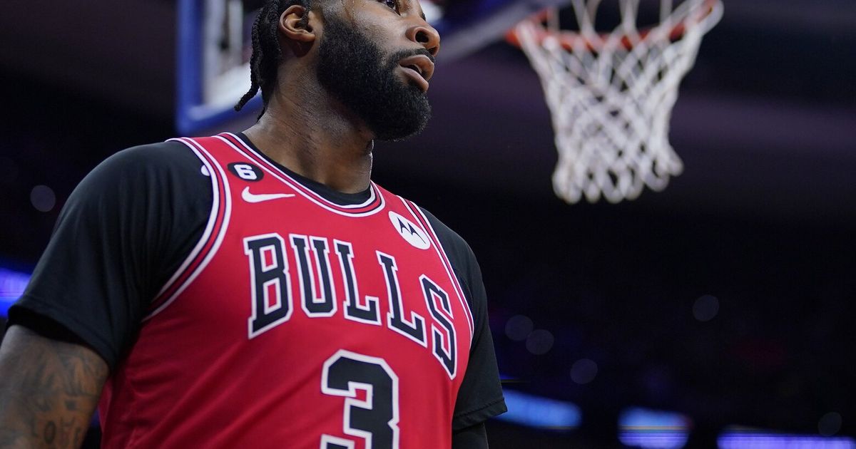 Andre Drummond picks up his player option to stay with the Chicago Bulls -  Sports Illustrated Chicago Bulls News, Analysis and More