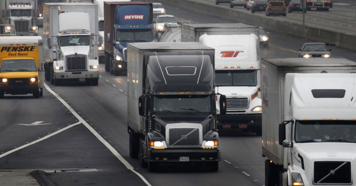 EPA approves California rules phasing out diesel trucks | The Seattle Times