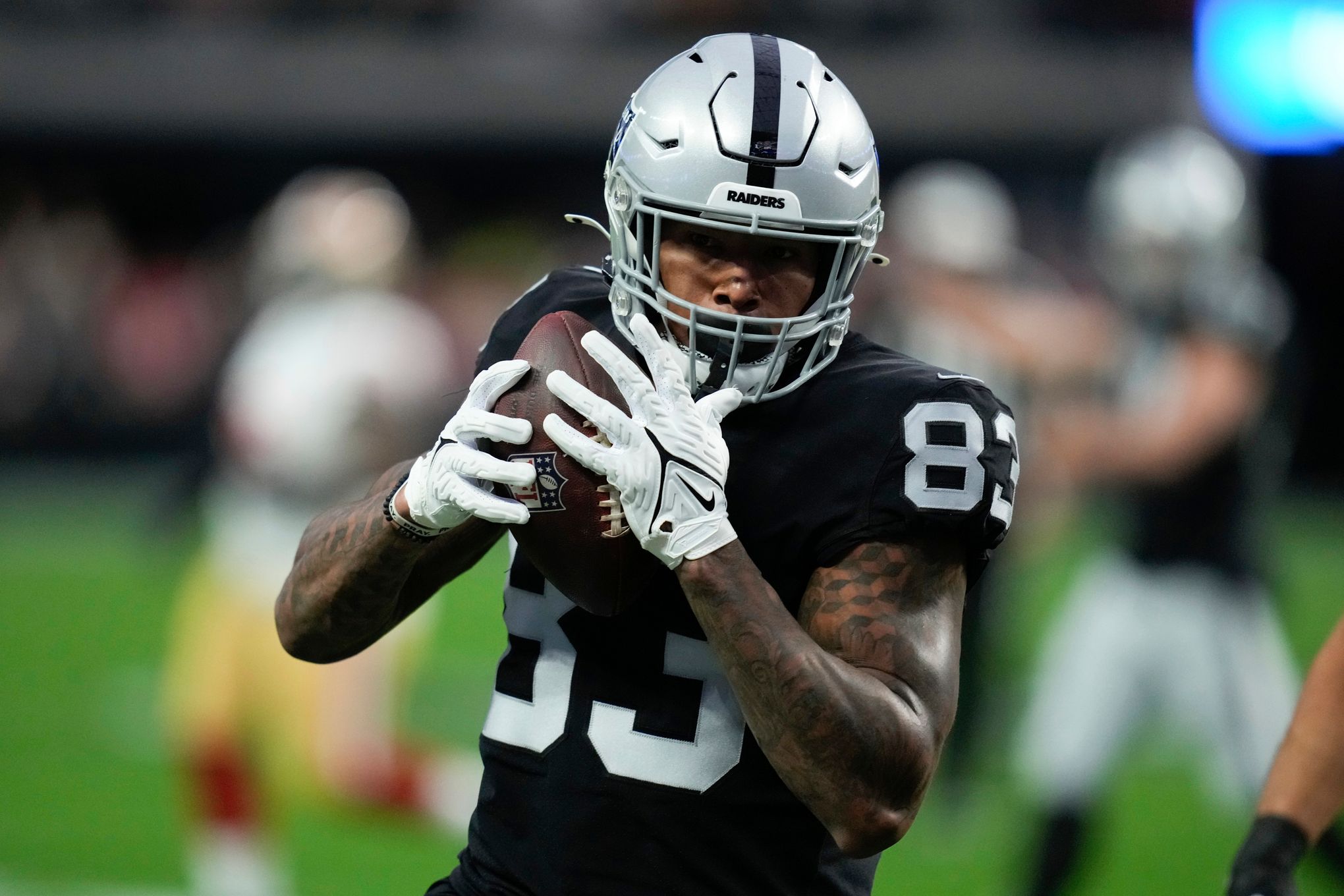 Darren Waller injury update: Raiders tight end could play vs. Chiefs