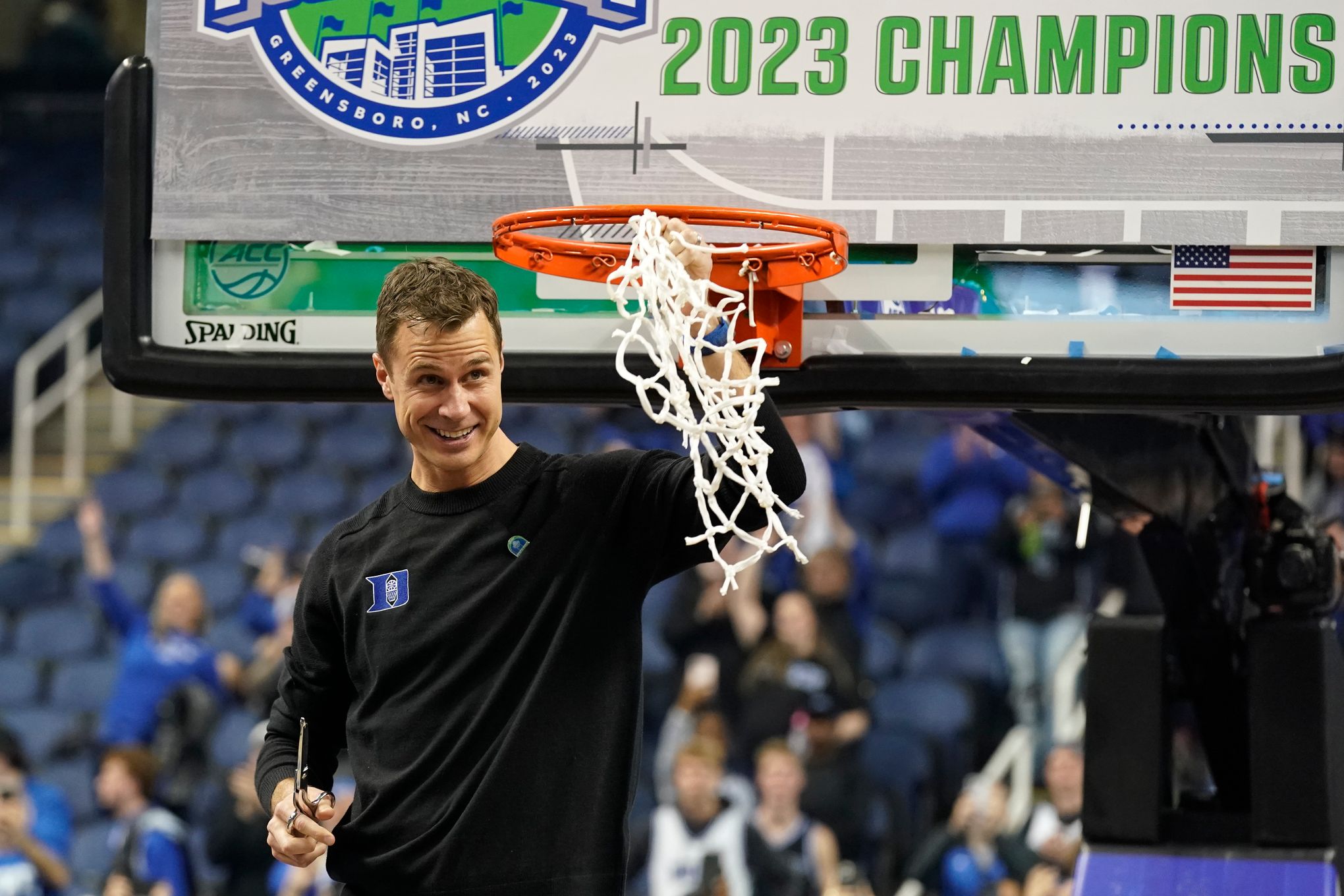 Lead Like a Champion with Jon Scheyer 