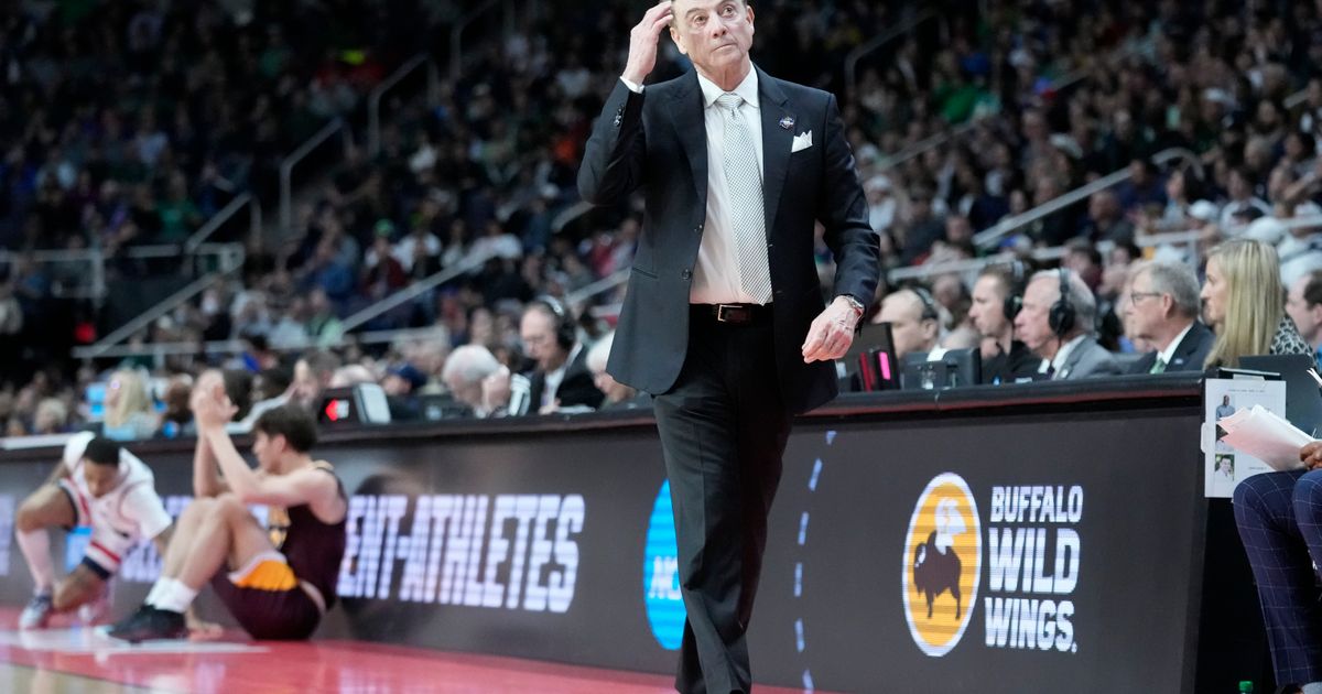 Sanogo, UConn send Pitino, Iona packing from March Madness The