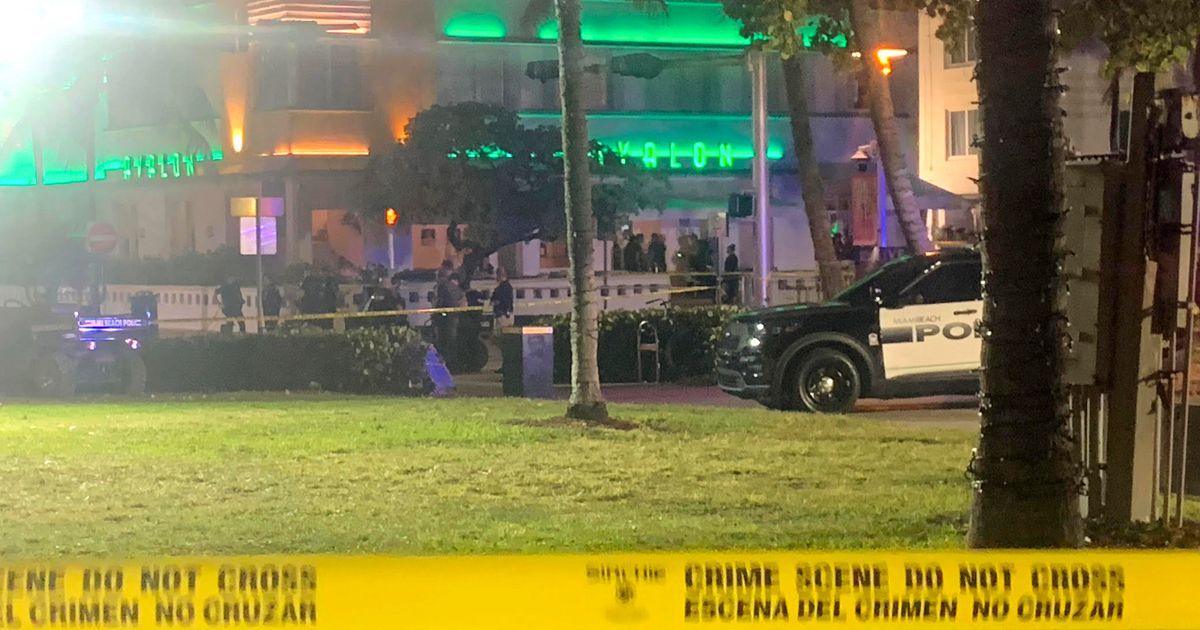 1 dead, 1 hurt in shooting during Miami Beach spring break | The ...