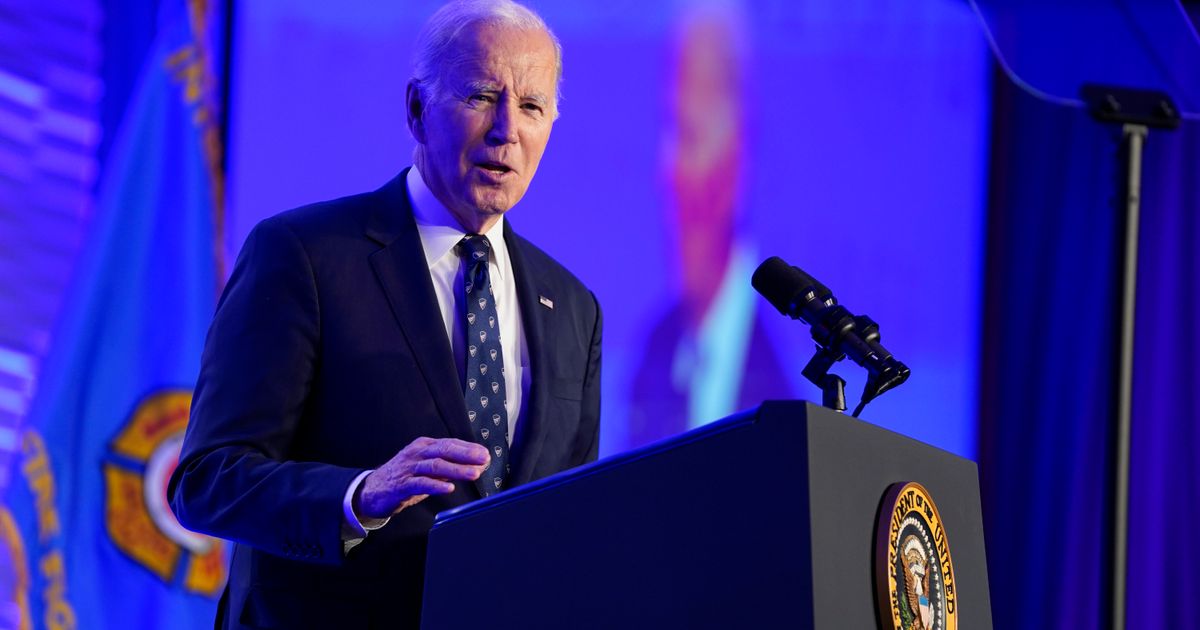 Biden will seek Medicare changes, up tax rate in new budget