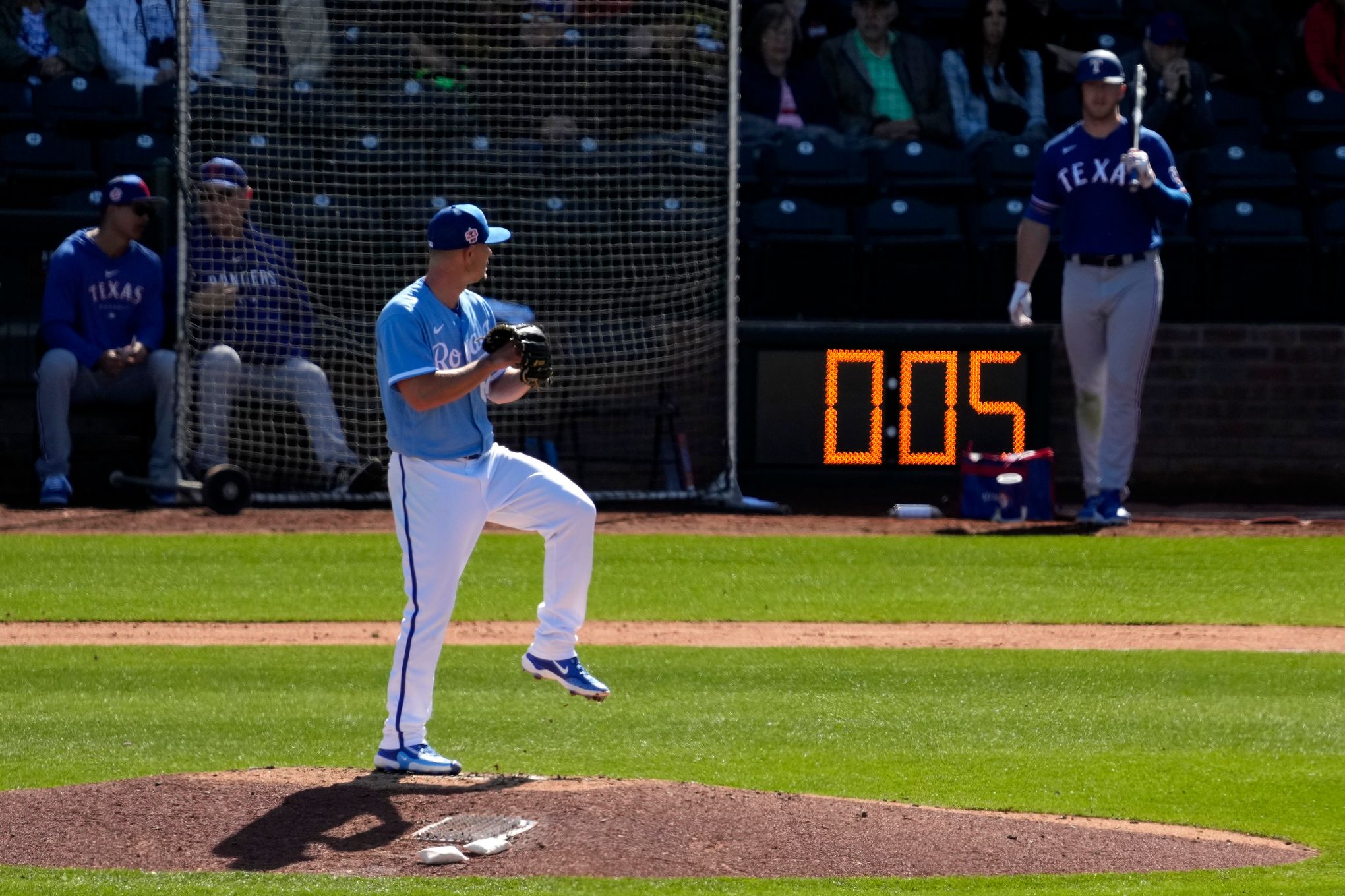 MLB pitch clock: We can all drink to baseball's faster pace