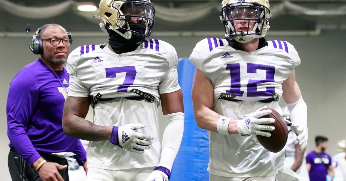 Photos Monday at UW spring football practice The Seattle Times