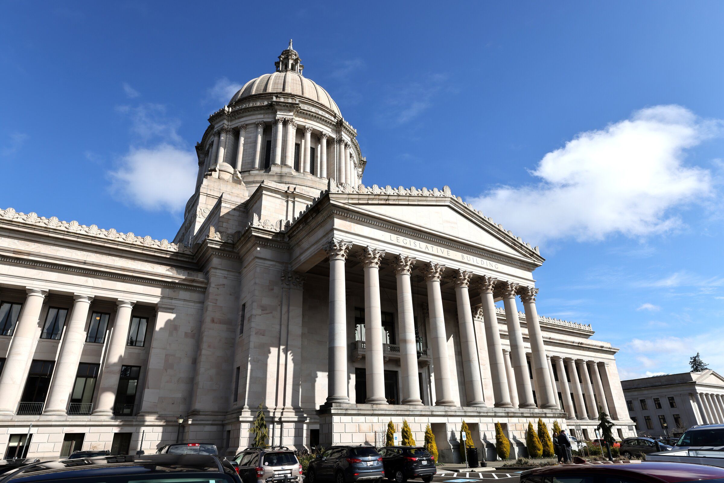WA Legislature backs compromise bill on police pursuits The Seattle Times image