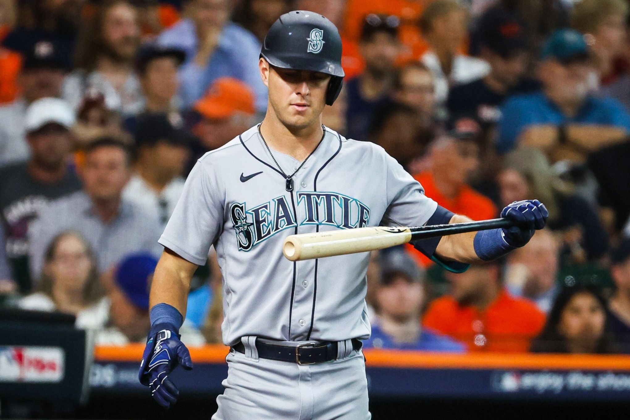 Mariners decide Dylan Moore needs to 'pull back' on rehab assignment | The Seattle Times