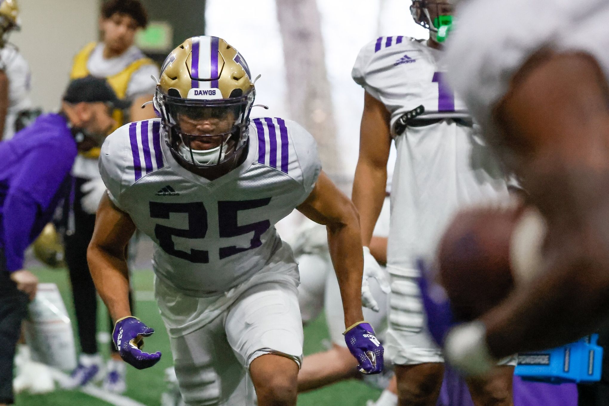 4 star Running Back Sam Adams II is a Husky - UW Dawg Pound