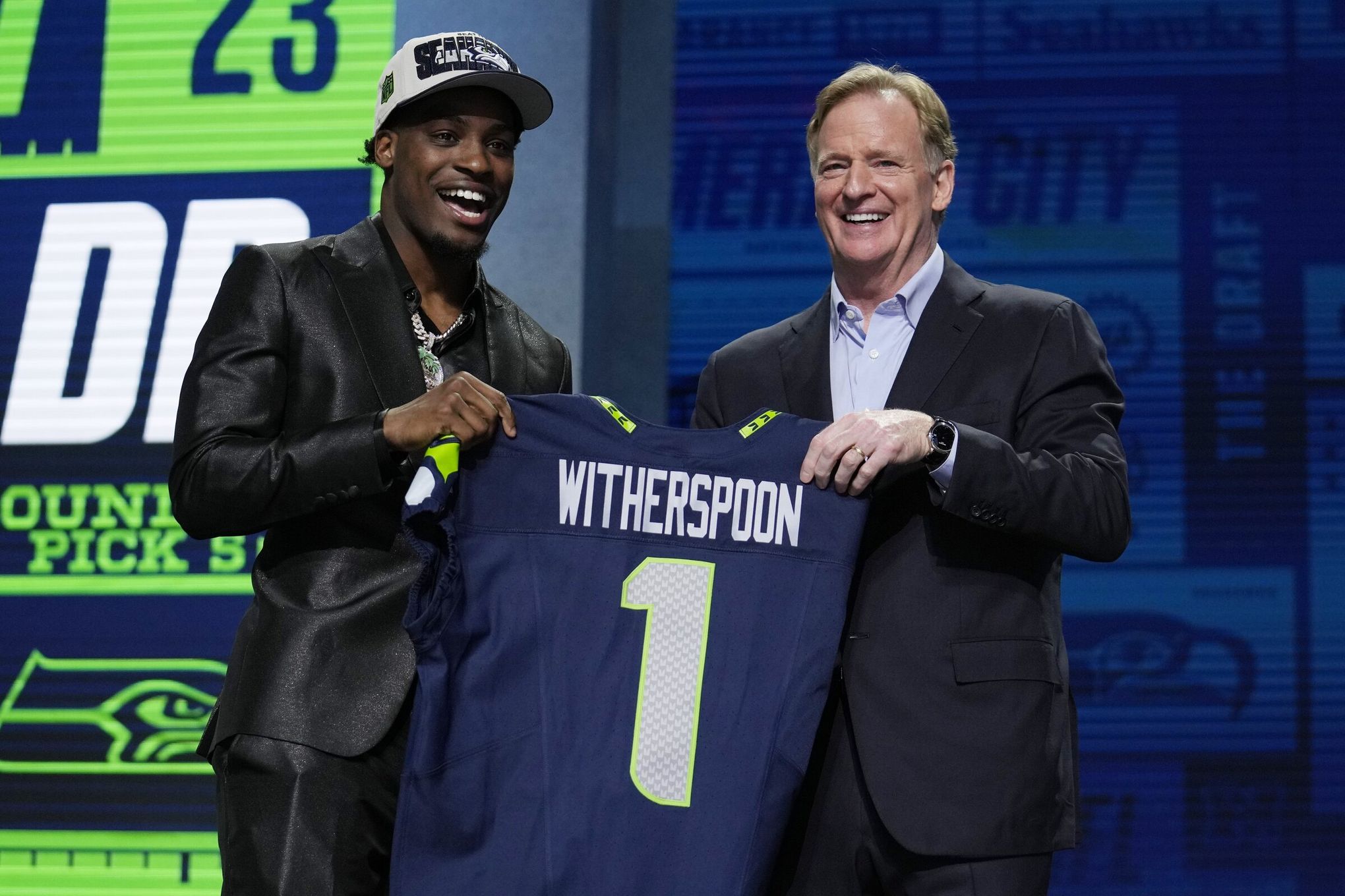 Seahawks pull shocker, take Illinois CB Devon Witherspoon at No. 5 in 2023  NFL draft