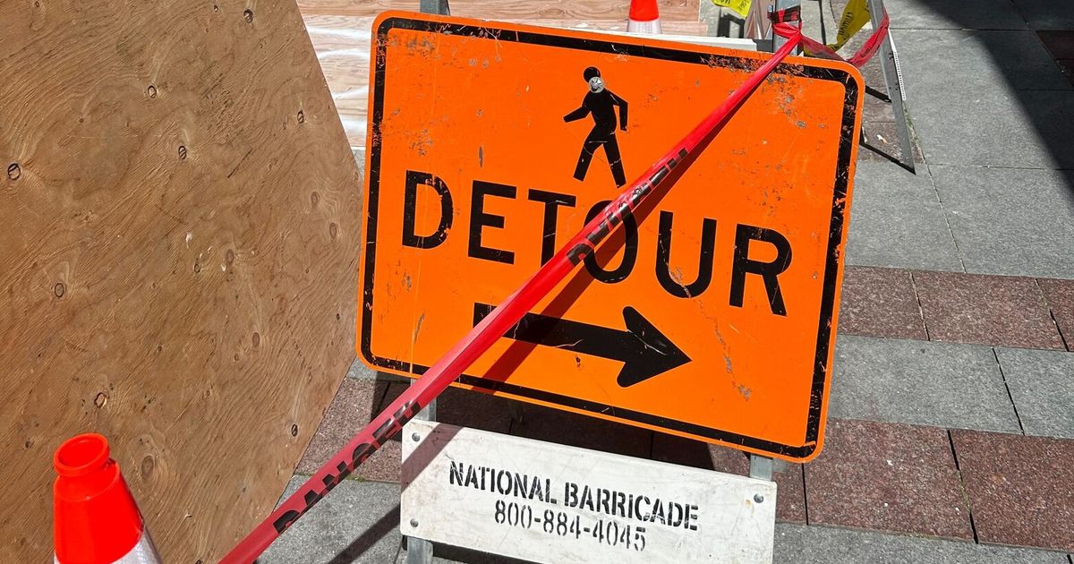 light-rail-running-one-track-at-westlake-stadium-stations-for-repairs