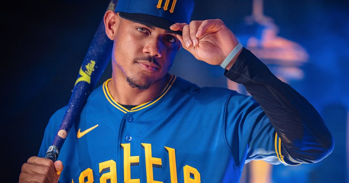 mariners button up jersey