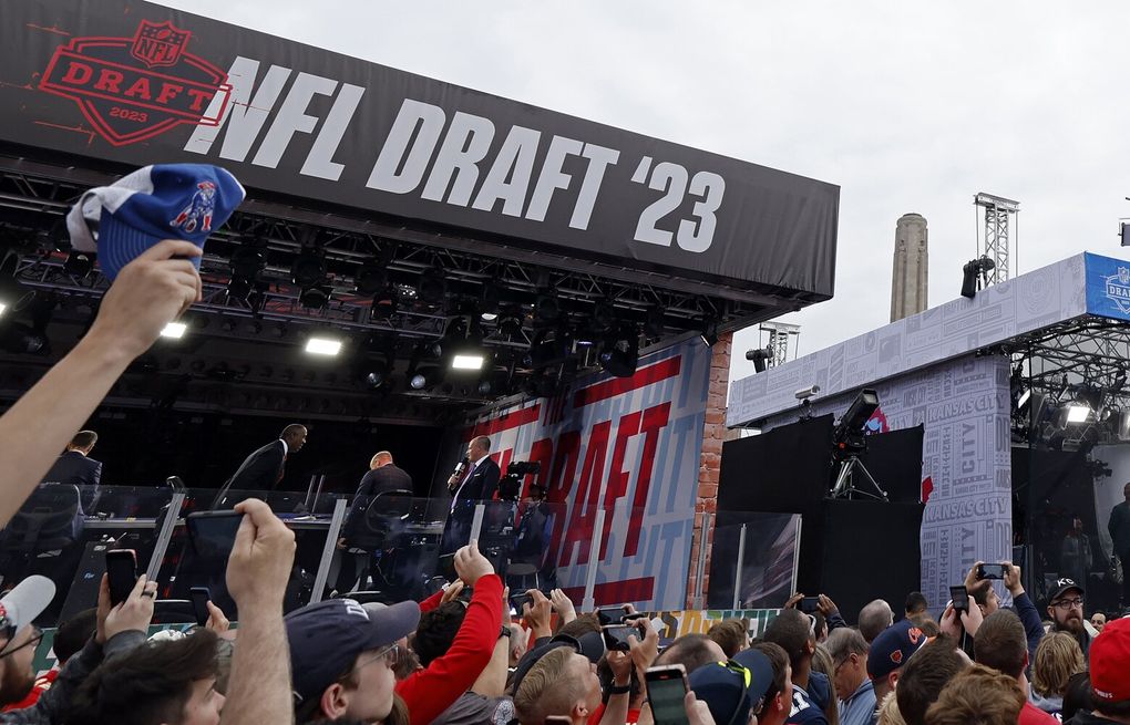 NFL on X: The order for the first round of the 2022 @NFLDraft is set!   / X