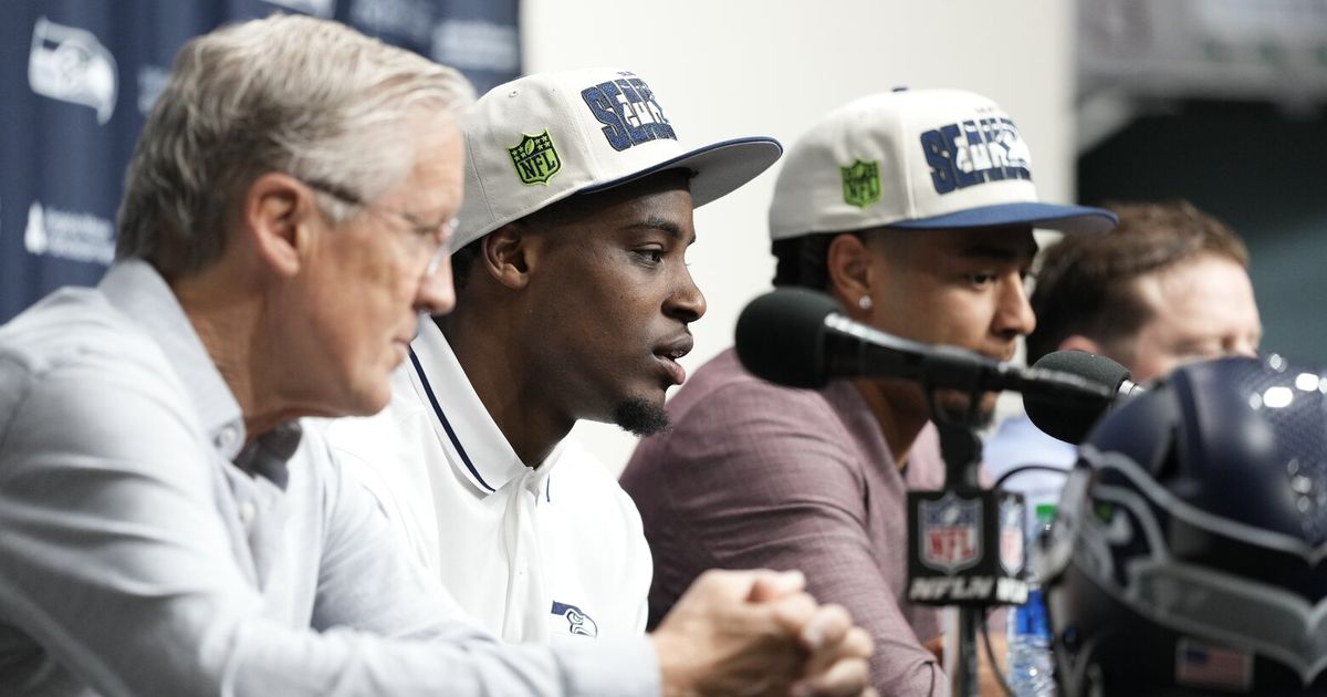 Seahawks rookie class receives high marks in 2022 season grades