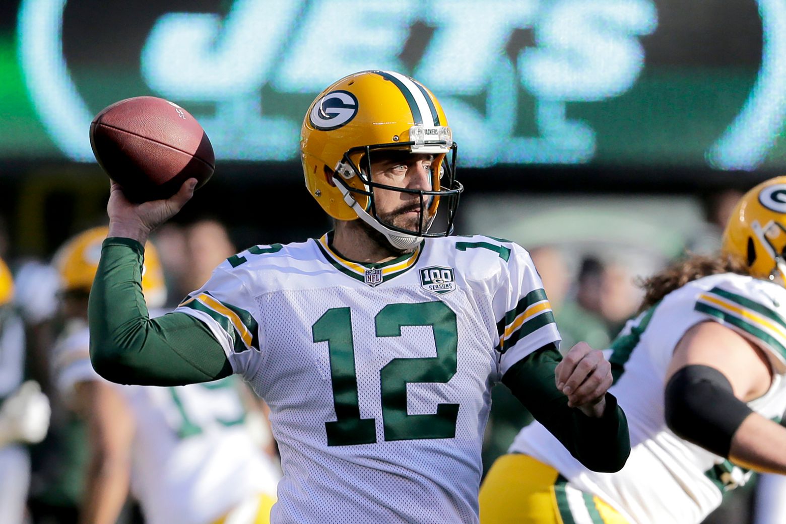 Aaron Rodgers Being Traded to New York Jets From Green Bay Packers, ESPN  Says - Bloomberg