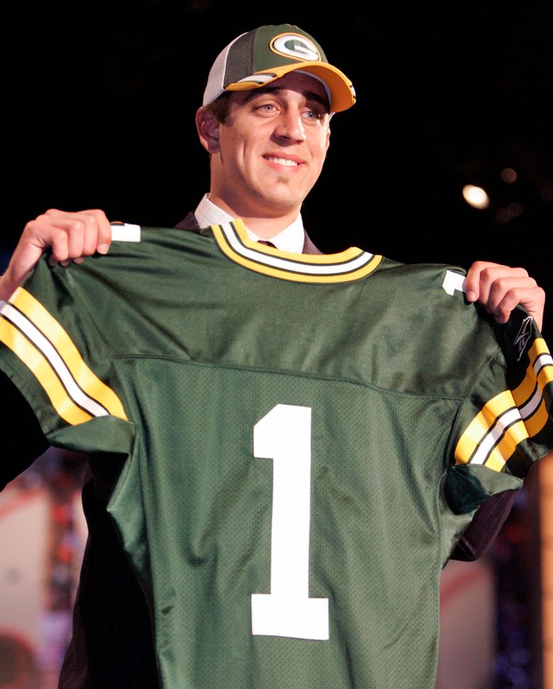 Aaron Rodgers Being Traded to New York Jets From Green Bay Packers, ESPN  Says - Bloomberg