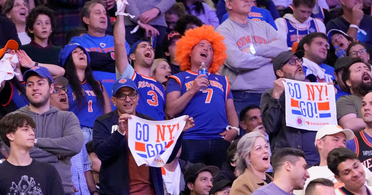 With Knicks into 2nd round, New Yorkers back, brash as ever | The ...