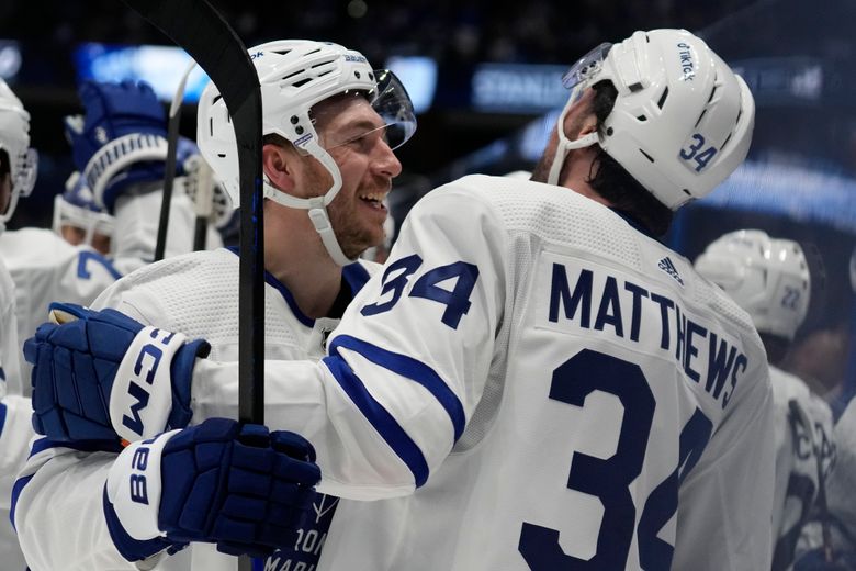 Tavares' OT goal gives Maple Leafs series win over Lightning