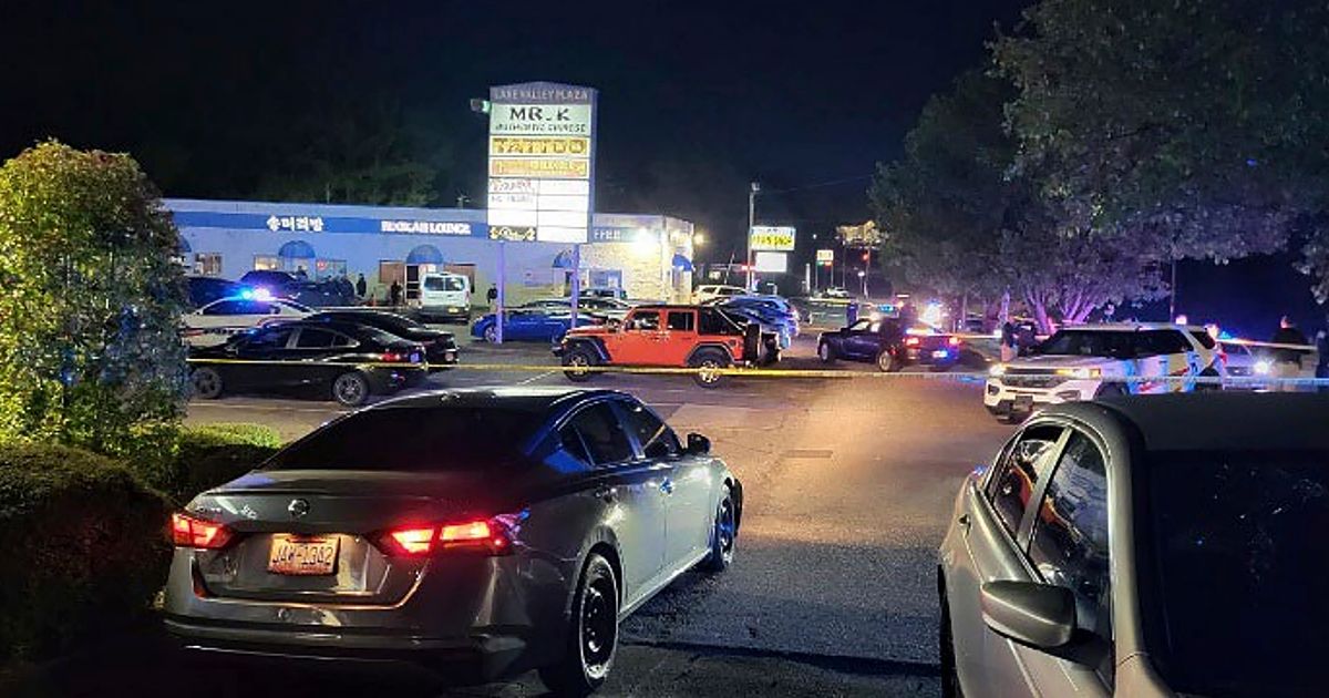 Shooting following fight at hookah lounge kills 1, wounds 4 The