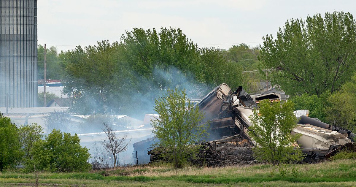 Regulators say railroads must examine how they build trains | The ...