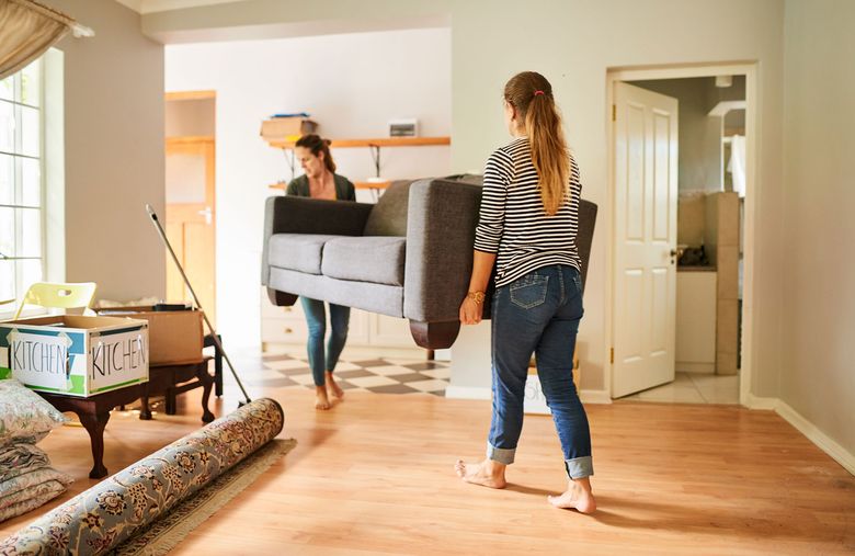 5 Downsizing Tips for Small Apartment Life