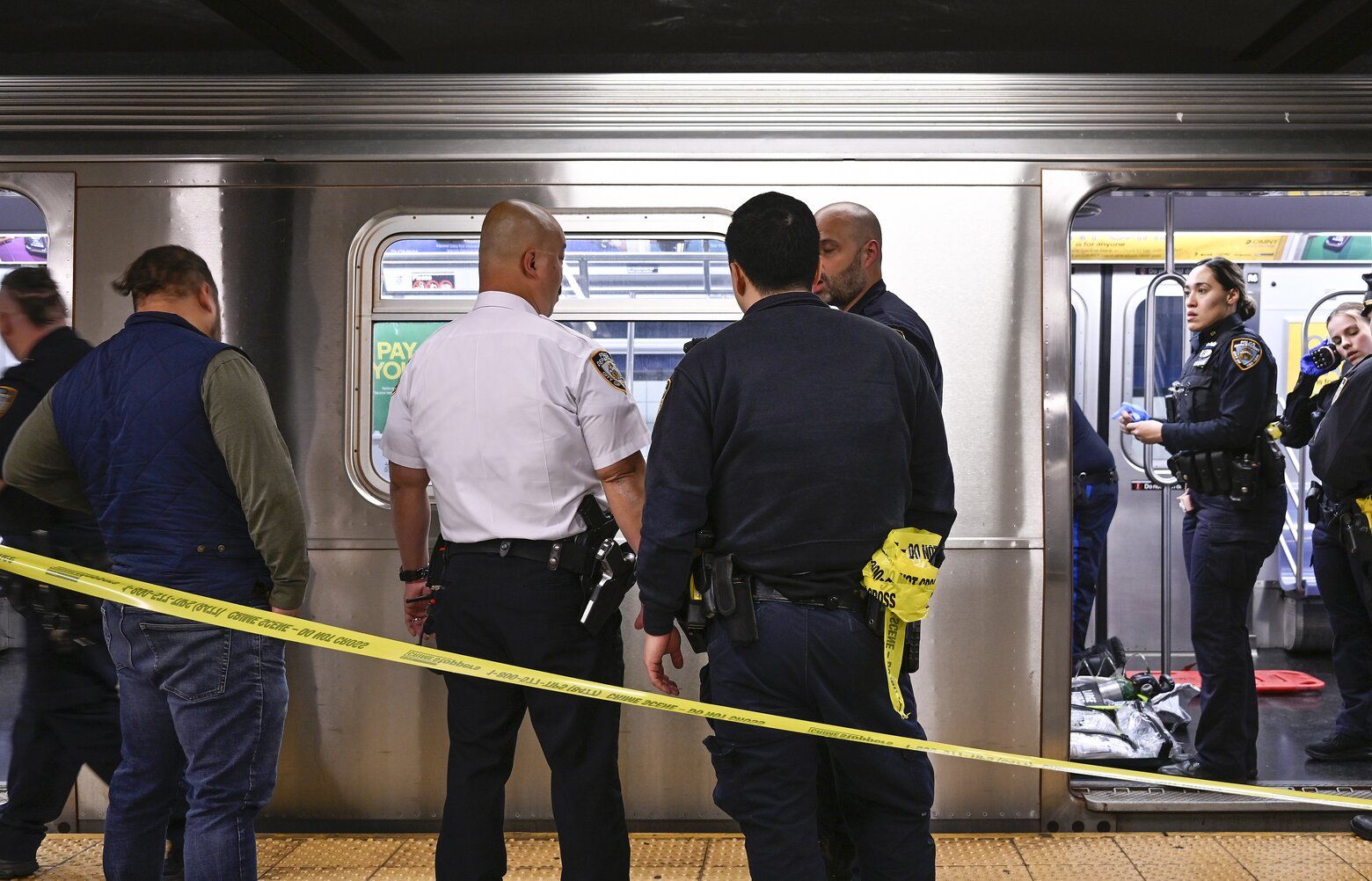 Some Call NYC Subway Choking Criminal, Others Hold Judgment | The ...