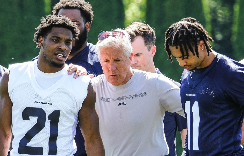 Seahawks' draft class leaves good impression on first day of minicamp