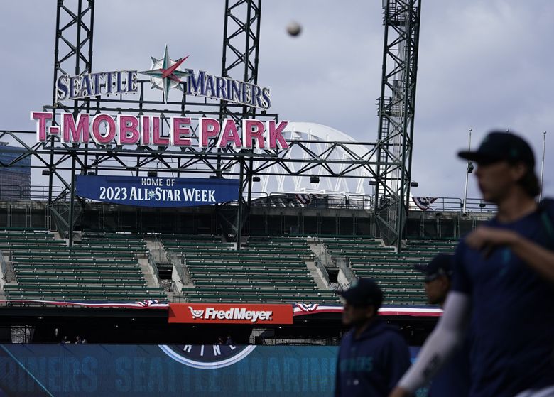MLB, Mariners are giving $2 million boost to youth baseball in