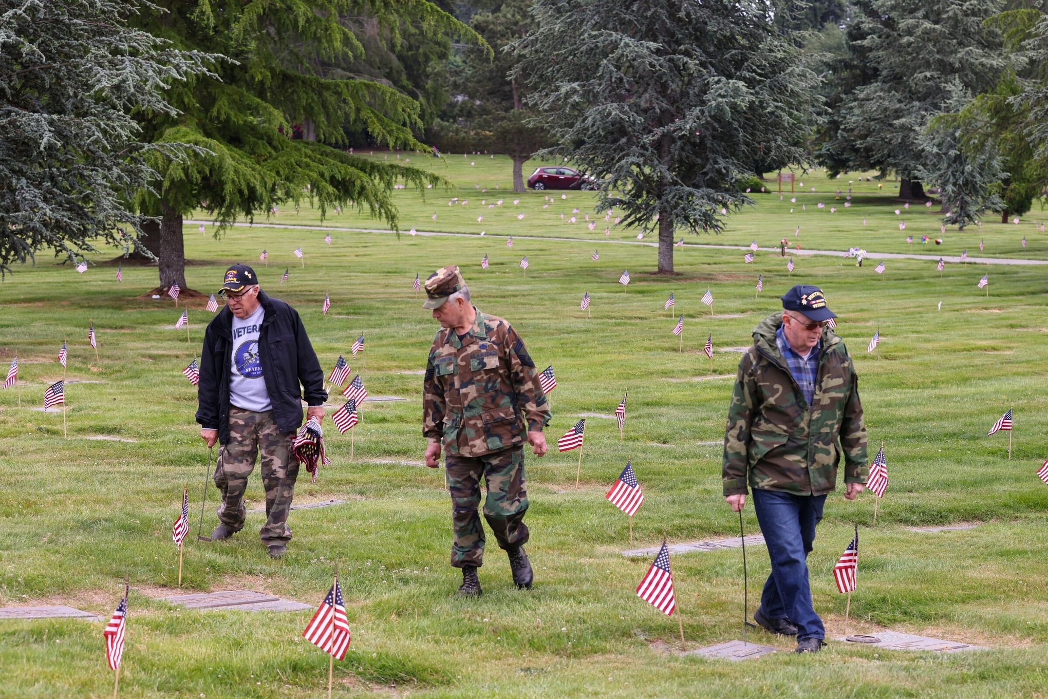 Colonial Flag raising highlights Memorial Day Services – The Times Herald