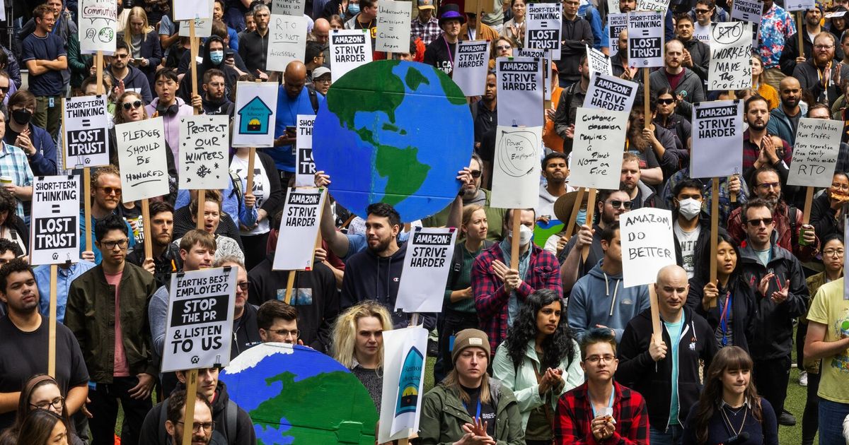 Hundreds of Amazon workers walk out to protest returntooffice climate The Seattle Times Hundreds of Amazon workers walk out to protest returntooffice climate The Seattle Times