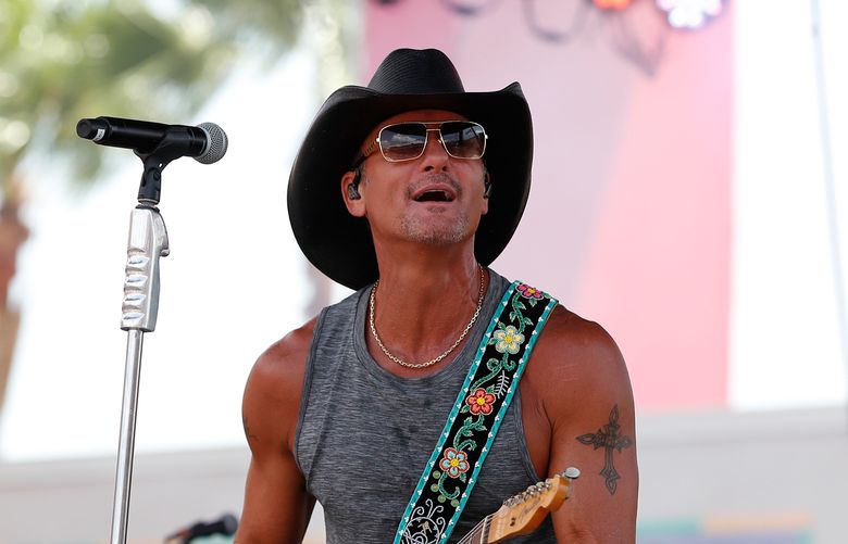 Country singer Tim McGraw before the first half an NFL football game between the Tampa Bay Buccaneers and the San Francisco 49ers, Sunday, Sept. 8, 2019, in Tampa, Fla. (AP Photo/Mark LoMoglio)