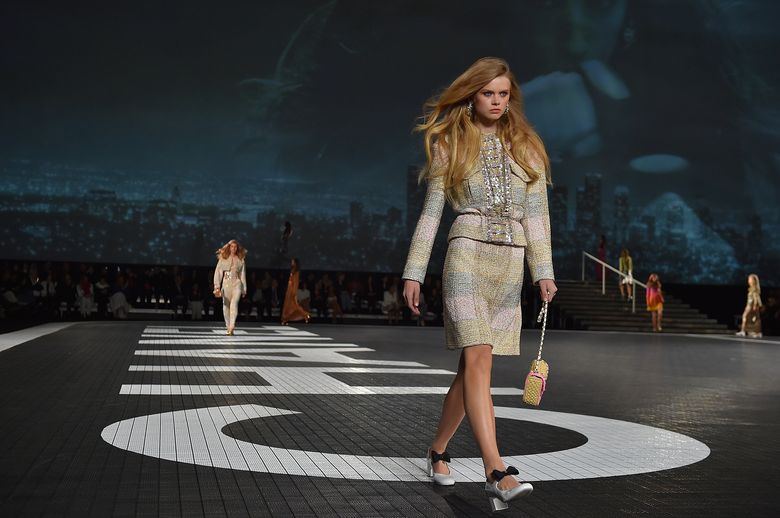 Chanel Brings the Riviera to Barneys New York – WindowsWear