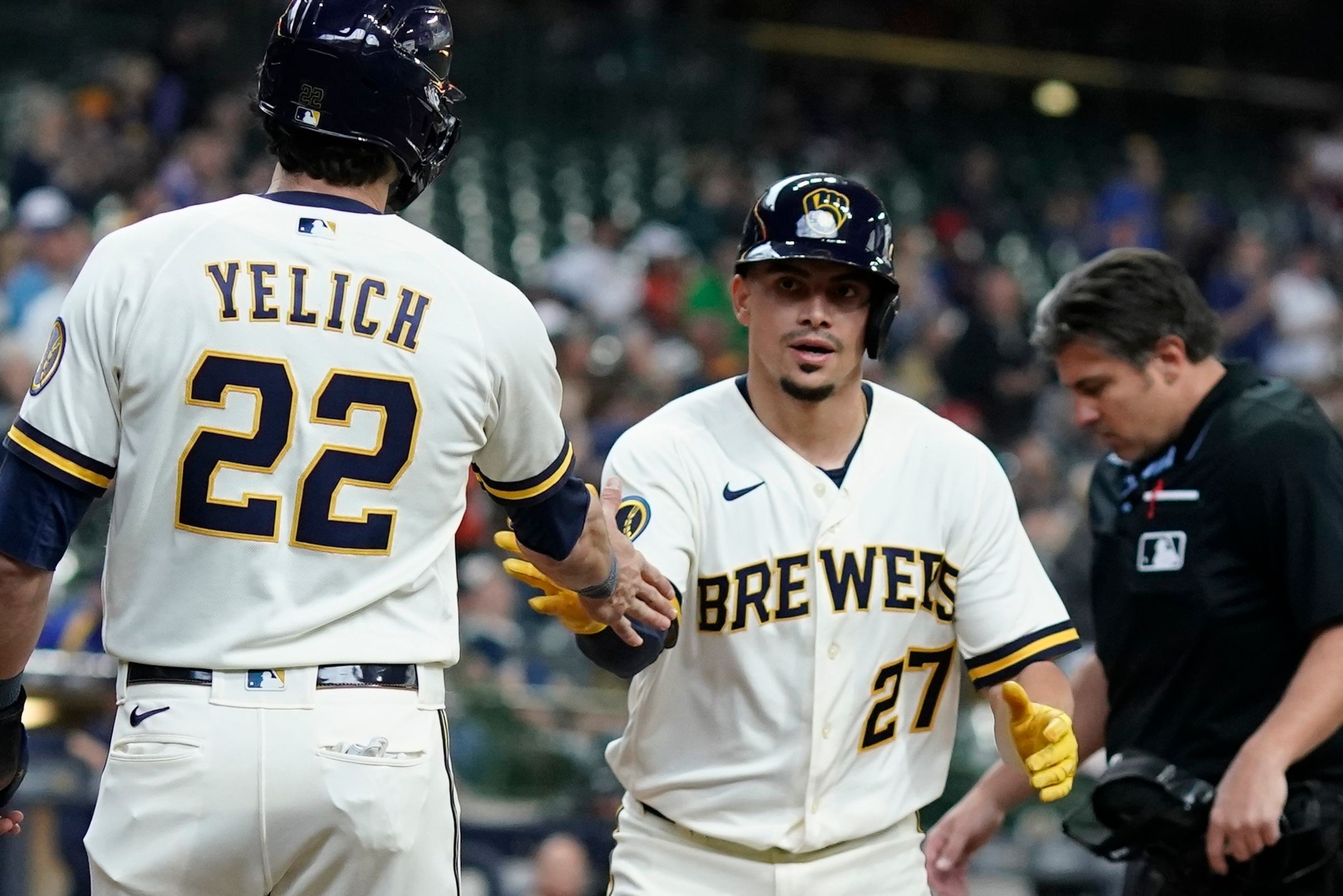 Brewers Place Shortstop Willy Adames On Concussion List After Hit In ...